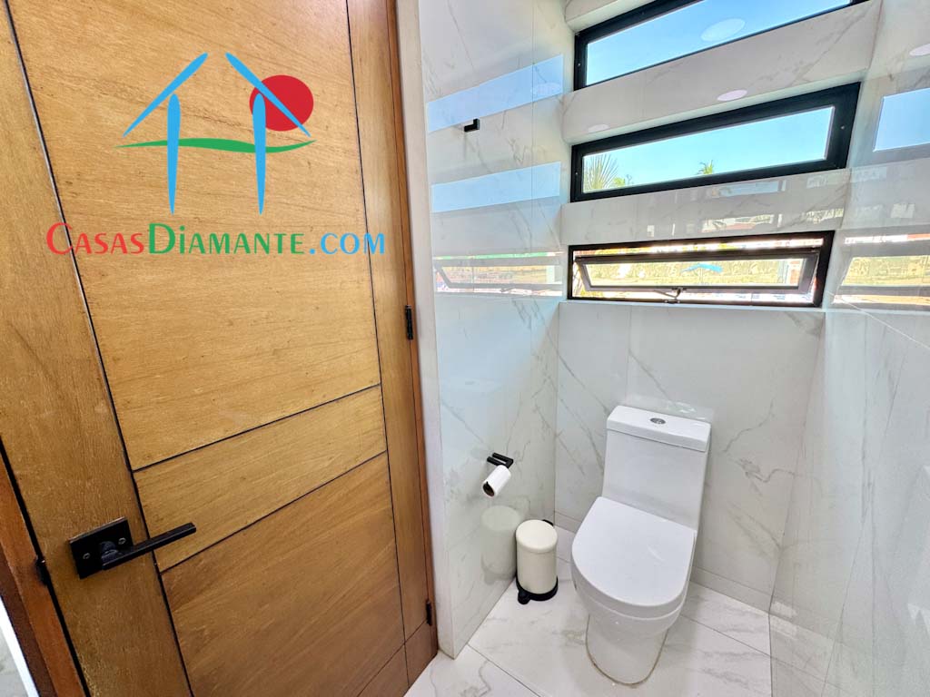 Residencial Fragatta 1 - Baño de visitas 1